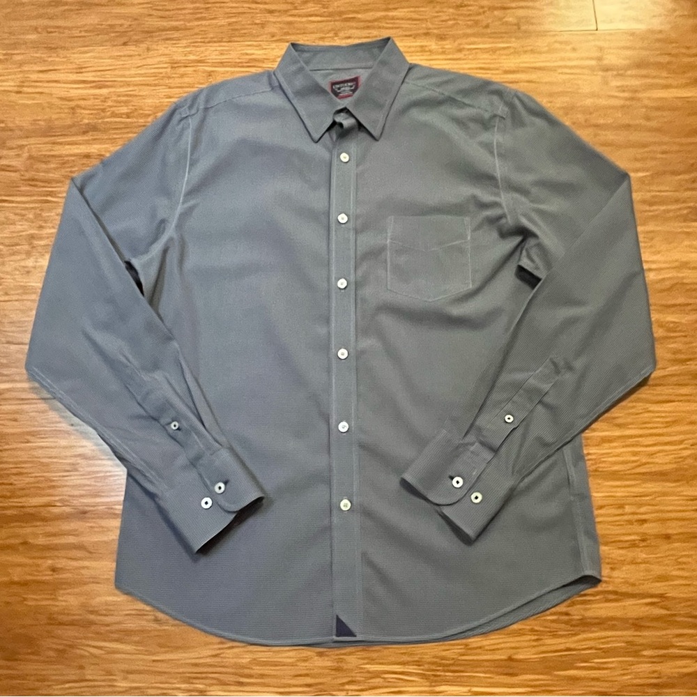 UNTUCKit “Macasin” Slim Fit Wrinkle-Free Button-Down Shirt – micro check– Medium